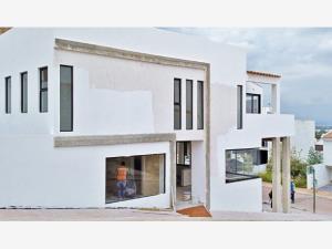 Casa en venta en Pedregal de Schoenstatt, Corregidora — foto 2 de 9