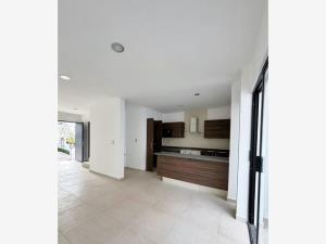 Casa en venta en Pedregal de Schoenstatt, Corregidora — foto 2 de 11