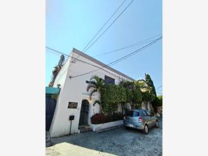 Casa en venta en Lomas de Atzingo, Cuernavaca — foto 2 de 34