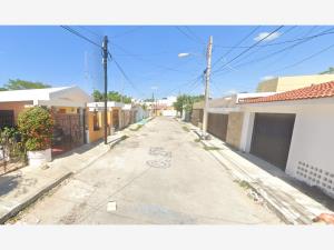 Casa en venta en Jardines de Chuburna, Mérida — foto 3 de 10