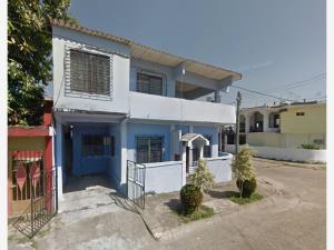 Casa en venta en Diaz Ordaz, Agua Dulce — foto 3 de 12