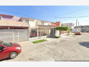 Casa en venta en Residencial las Torres, Torreón — foto 2 de 13