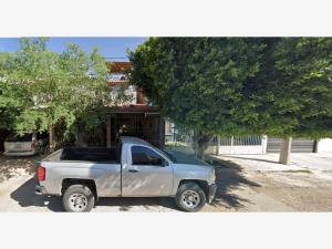 Casa en venta en Residencial las Torres, Torreón — foto 2 de 12