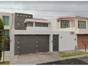 Casa en Colinas del Cimatario, Querétaro, Querétaro