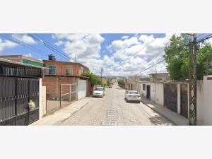 Casa en Granjas Banthi, San Juan del Río, Querétaro