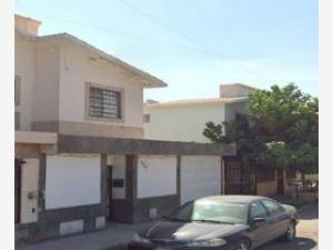 Casa en venta en Los Alamos, Gómez Palacio — foto 2 de 9