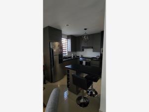 Casa en venta en Cumbres Toscana, García — foto 3 de 14