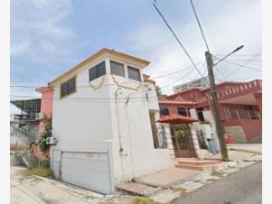 Casa en venta en Lomas de Rosales, Tampico — foto 2 de 8