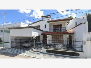Casa en venta en Fracciorama 2000, Campeche, Campeche Casa en venta en Fracciorama 2000, Campeche, Campeche