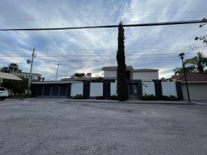 Casa en venta en Residencial Campestre la Rosita, Torreón — foto 2 de 37
