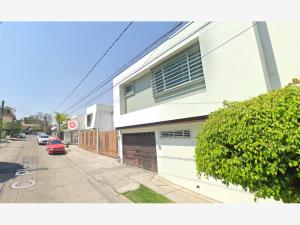 Casa en venta en Valle del Campestre, León — foto 2 de 10