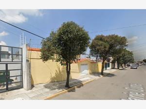 Casa en venta en Reforma y Ferrocarriles Nacionales, Toluca — foto 2 de 6