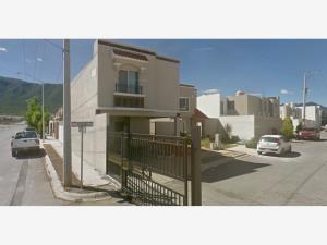 Casa en venta en Lomas de Guadalupe, Saltillo — foto 2 de 6