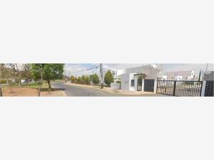 Casa en venta en Santuarios del Cerrito, Corregidora — foto 2 de 4