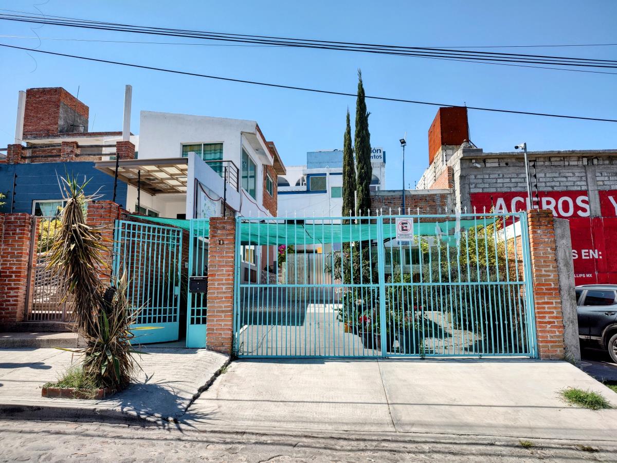 Edificio en venta en Santa Bárbara 1a Sección, Corregidora — foto 1 de 26