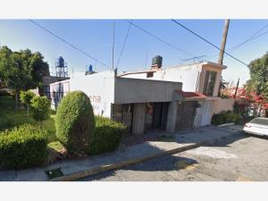 Casa en venta en Parque Residencial Coacalco 1a Sección, Coacalco de Berriozábal — foto 3 de 14