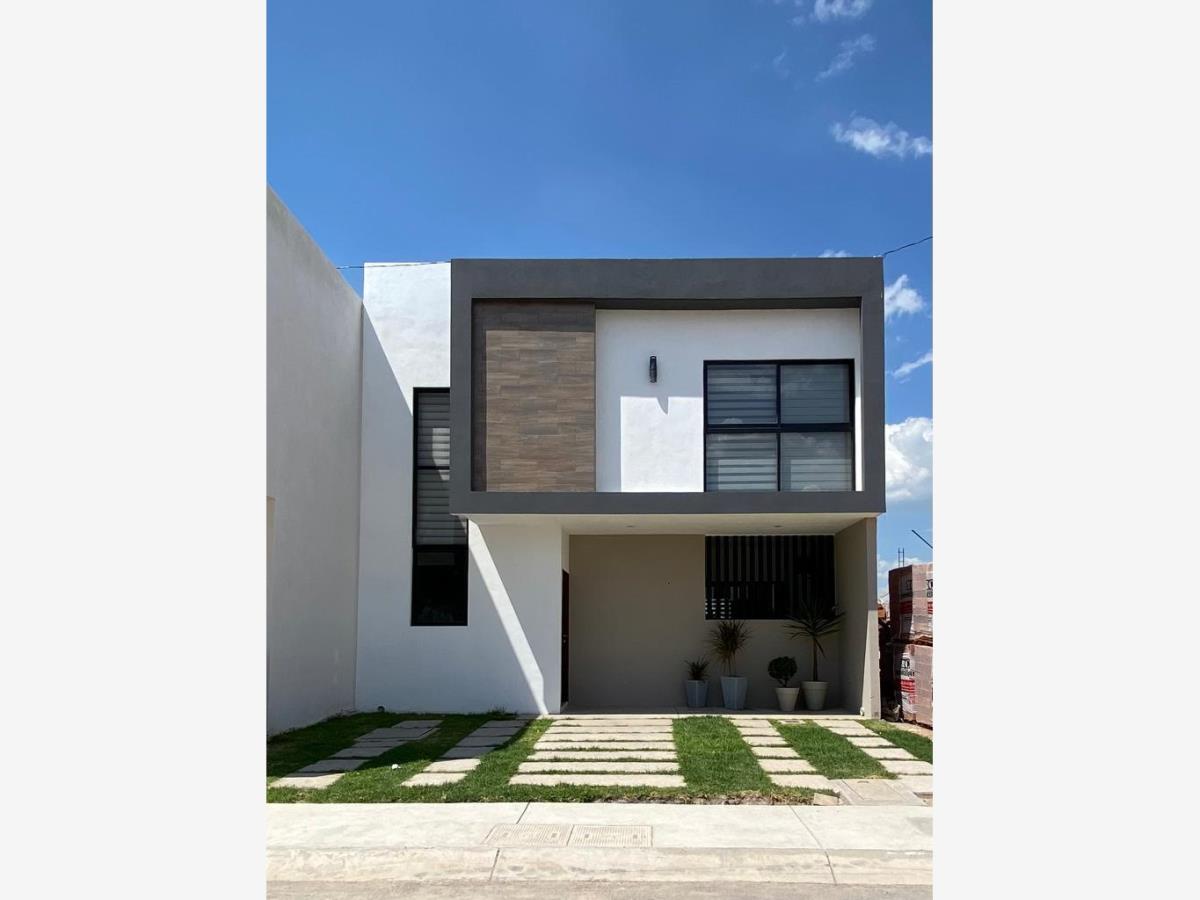 Casa en venta en Carlota Hacienda Vanegas, Corregidora — foto 1 de 16