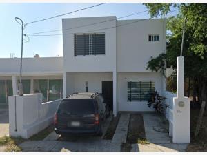Casa en venta en Paraiso Salagua, Manzanillo — foto 2 de 4