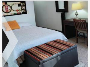Casa en venta en Jardines Alcalde, Guadalajara — foto 2 de 7