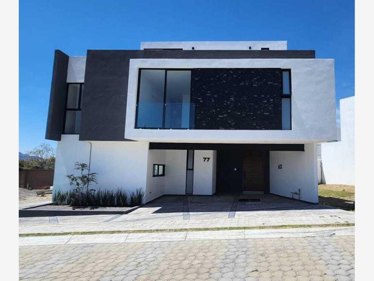 Casa en venta en Santa Clara Ocoyucan, Ocoyucan — foto 1 de 19