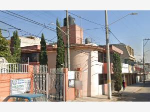 Casa en venta en Bosques de Aragon, Nezahualcóyotl — foto 3 de 6