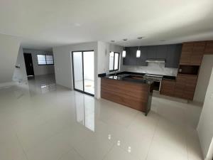 Casa en venta en Del Fresno 1a. Sección, Guadalajara — foto 2 de 16