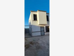 Casa en venta en Privadas la Estancia, Culiacán — foto 3 de 7