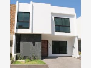 Casa en Residencial San Isidro, Zapopan, Jalisco