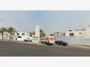 Casa en venta en Residencial San Isidro, Zapopan — foto 3 de 4