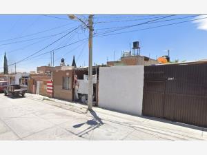 Casa en Privada Hacienda Córdoba, Tijuana, Baja California