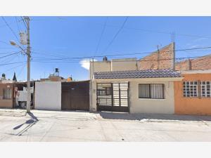 Casa en venta en Privada Hacienda Córdoba, Tijuana — foto 3 de 14