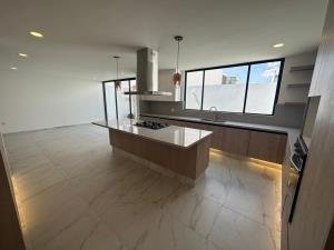 Casa en venta en Lomas de Angelópolis, San Andrés Cholula — foto 3 de 19