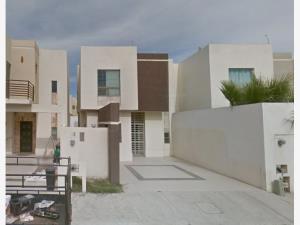 Casa en venta en Portales, Ramos Arizpe — foto 3 de 4