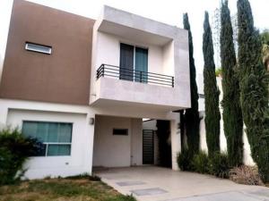 Casa en venta en Villa Alta, Ramos Arizpe — foto 2 de 4