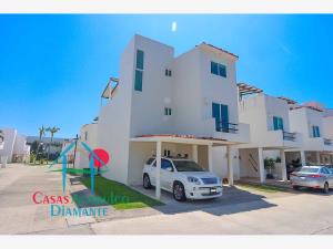 Casa en venta en Granjas del Marqués, Acapulco de Juárez — foto 3 de 67