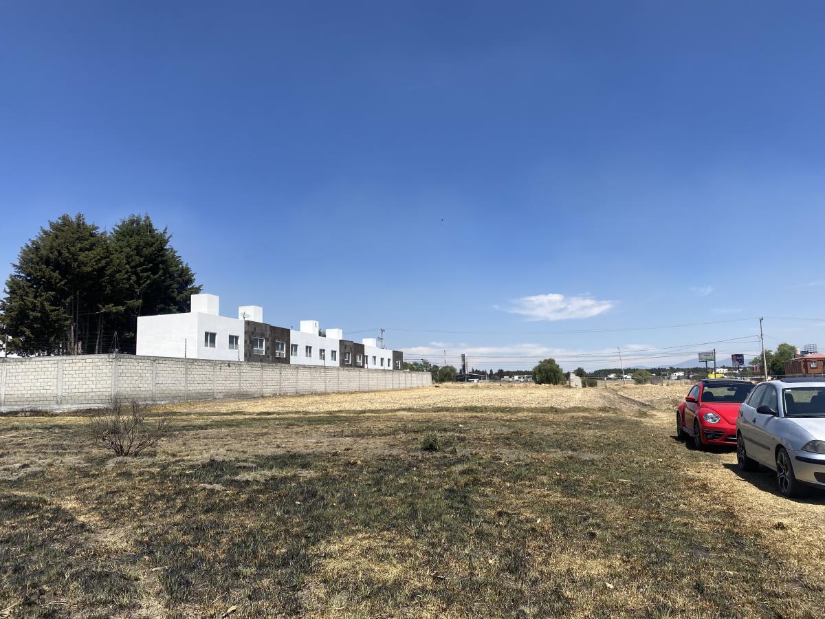 Terreno en venta en San Miguel Totocuitlapilco, Metepec — foto 1 de 8