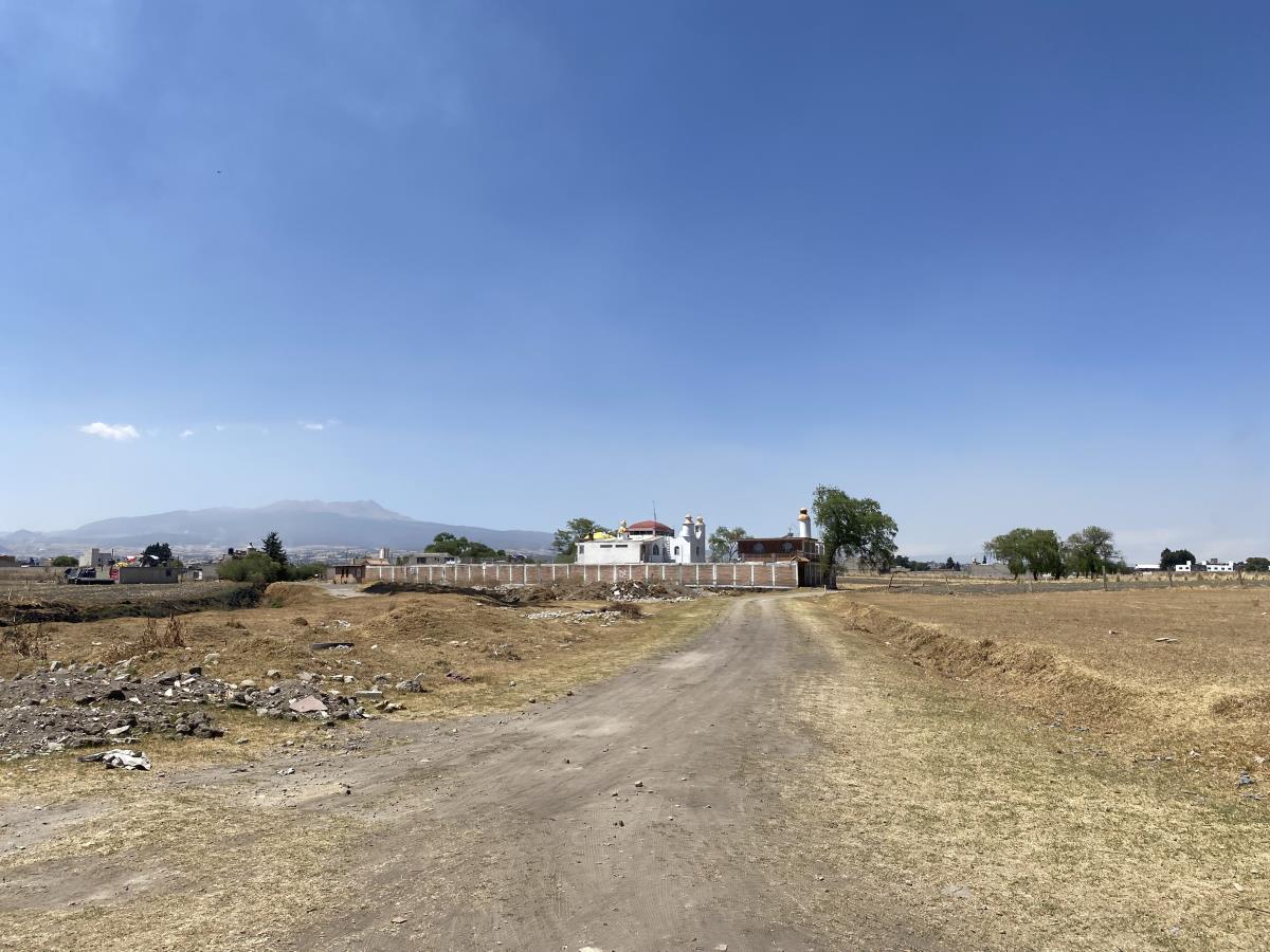 Terreno en venta en San Miguel Totocuitlapilco, Metepec — foto 1 de 2