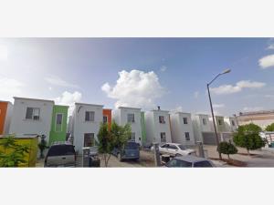 Casa en venta en Los Portales, Río Bravo — foto 2 de 7
