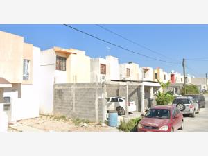 Casa en venta en Hacienda las Fuentes, Reynosa — foto 3 de 6