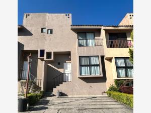 Casa en Lomas de Ahuatlán, Cuernavaca, Morelos