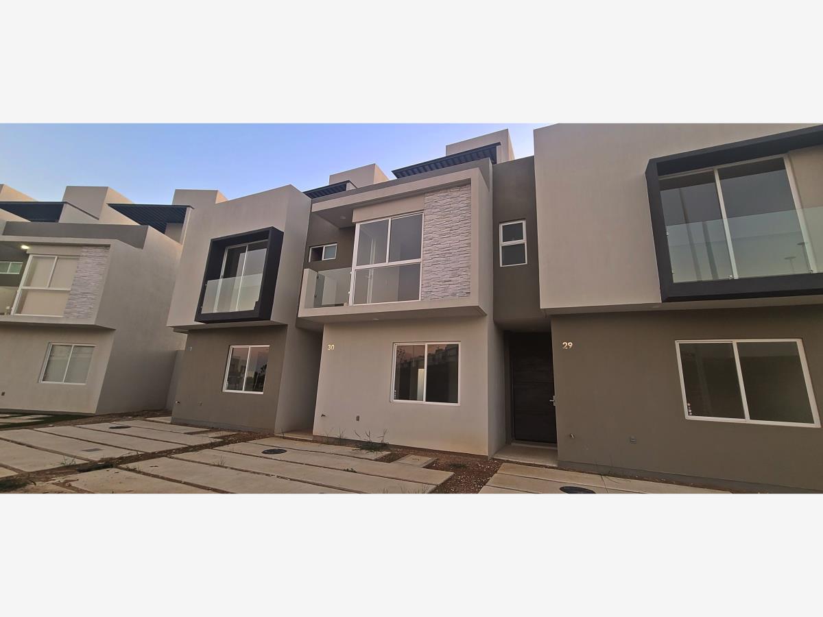 Casa en venta en Valle Imperial, Zapopan — foto 1 de 26