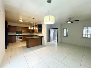 Casa en renta en Las Fuentes, Piedras Negras — foto 2 de 19