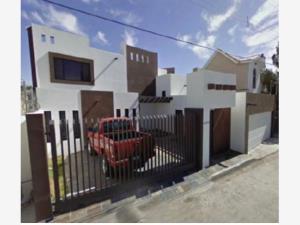 Casa en venta en Santa Cecilia, Juárez — foto 2 de 8