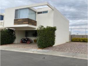 Casa en venta en Terranova, Corregidora — foto 2 de 8