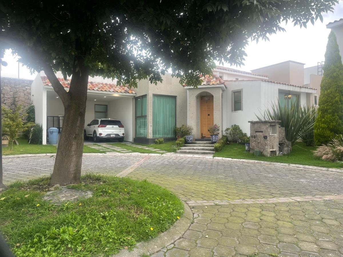Casa en venta en Condado del Valle, Metepec — foto 1 de 12