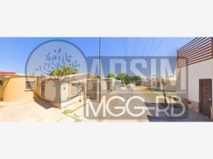 Casa en venta en La Amistad, Torreón — foto 2 de 45
