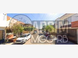 Casa en venta en Residencial las Torres, Torreón — foto 2 de 45