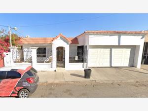 Casa en venta en Industrial, Mexicali — foto 2 de 8