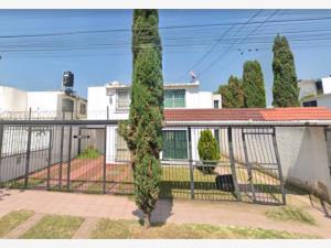 Casa en venta en Los Olivos de Tlaquepaque, San Pedro Tlaquepaque — foto 2 de 8