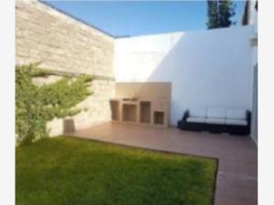 Casa en Bosques de las Lomas, Querétaro, Querétaro